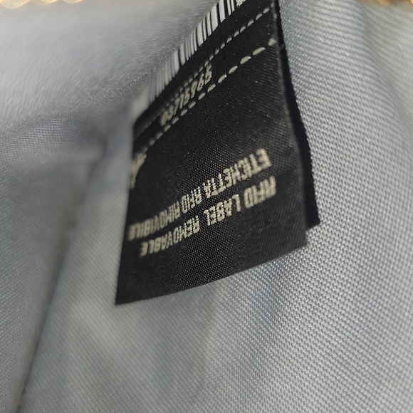 COPY - Authentic Fendi monter key cles - Picture 9 of 10